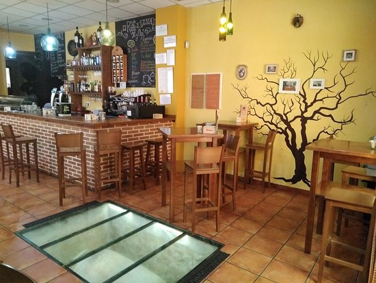 Descubre la excelencia culinaria en El Mesón El Roble en Cuenca